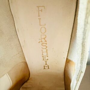 Florsheim Women's Cream Shoes- VINTAGE